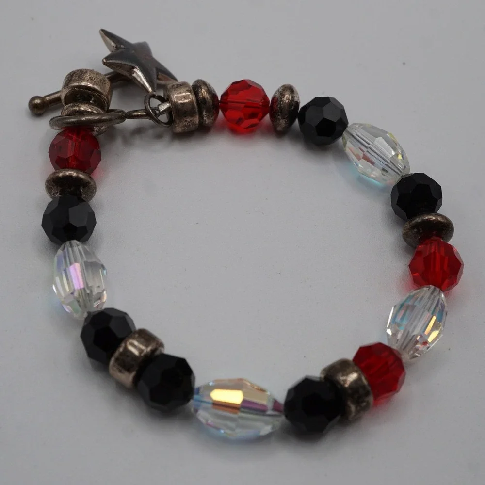 Sterling Silver Star Toggle Bracelet Red Black Iridescent Glass Beads 8 Inch